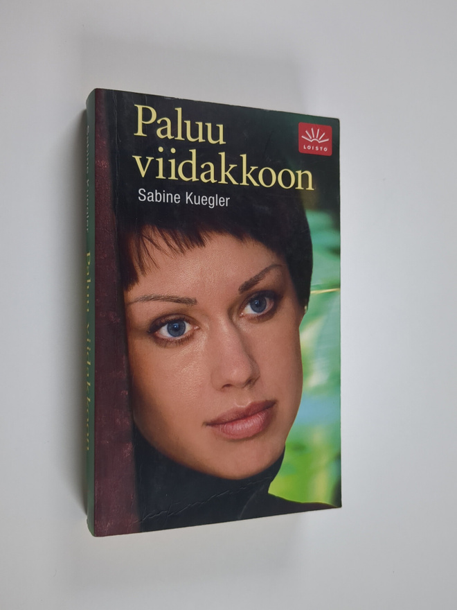 Sabine Kuegler : Paluu viidakkoon