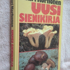 Mauri Korhonen: Uusi sienikirja (1993) - pikkukuva 1
