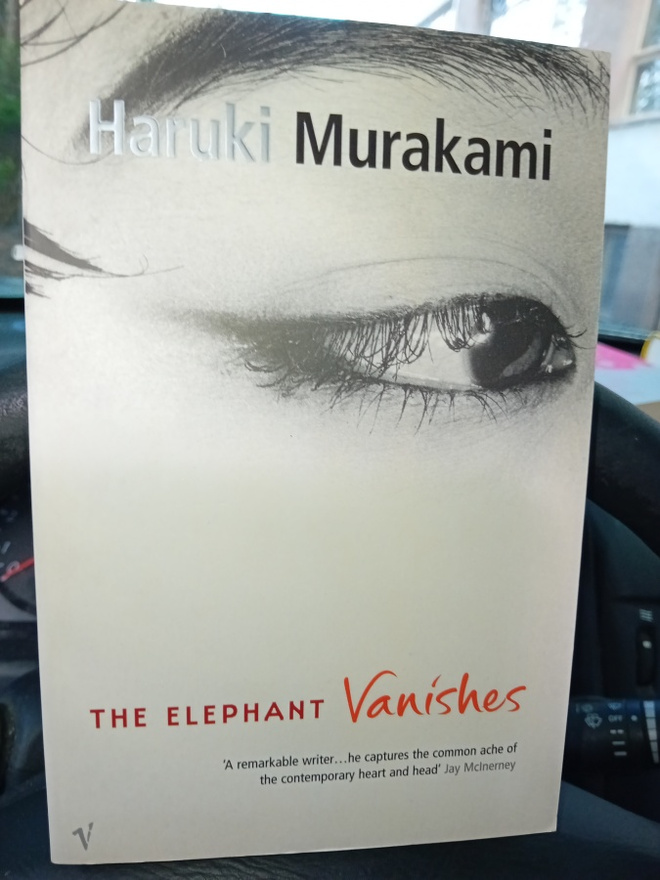 Murakami  : The Elephant vanishes ( SIS POSTIKULU  )