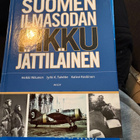 Suomen ilmasodan pikkujättiläinen. Wsoy. - pikkukuva 1