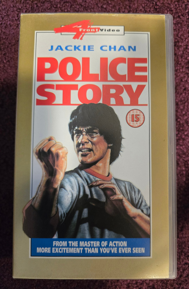 Jackie Chanin Police story