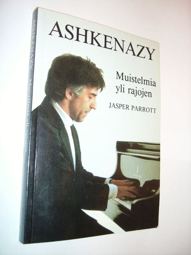Jasper Parrott, Ashkenazy: Muistelmia yli rajojen (Sis.pk:t)