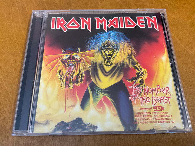 Iron Maiden - The Number of the Beast  (cds)