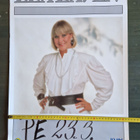 LEA LAVEN KEIKKAJULISTE 49.60×42 CM - pikkukuva 2