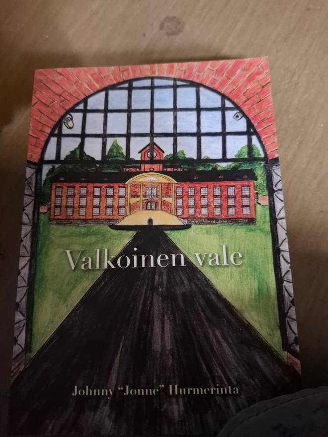 Johnny Hurmerinta Valkoinen vale