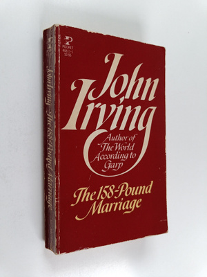 John Irving : The 158-Pound Marriage