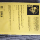 Kazuo Ishiguro: Haudattu jättiläinen - pikkukuva 2