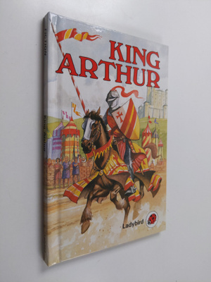Joan Collins : King Arthur