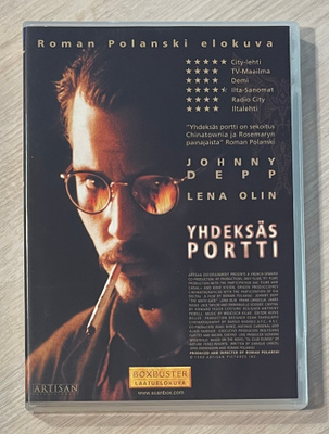 Yhdeksäs portti (1999) Johnny Depp, Lena Olin