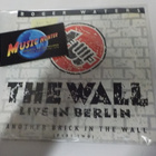 ROGER WATERS - THE WALL LIVE IN BERLIN EX+/EX+ EU 1990 7" - pikkukuva 1