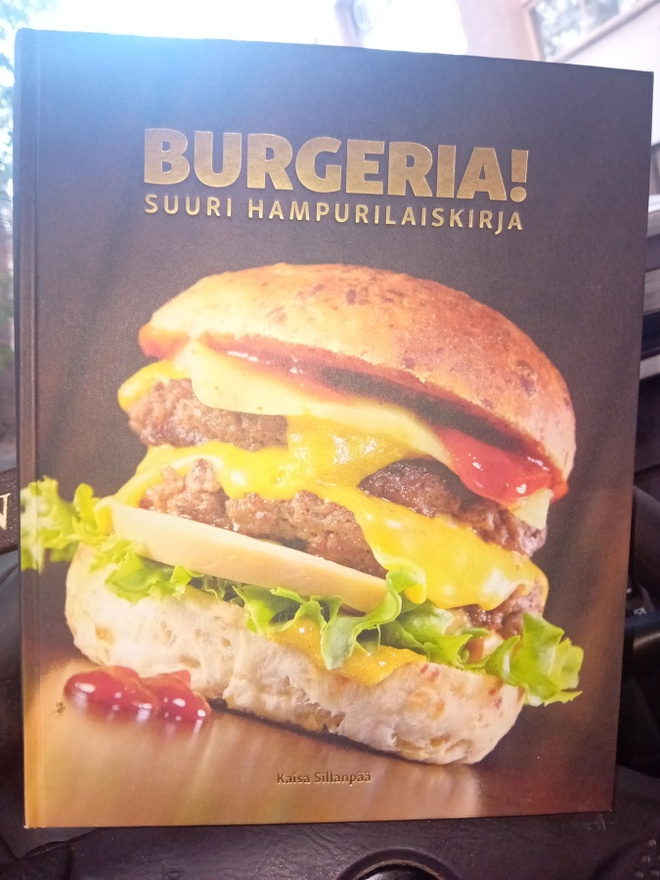 Sillanpää : Burgeria - Suuri hampurilaiskirja ( SIS POSTIKUL