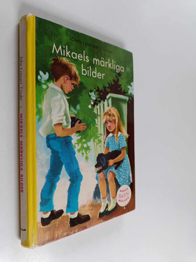 John-Lennart Linder : Mikaels märkliga bilder