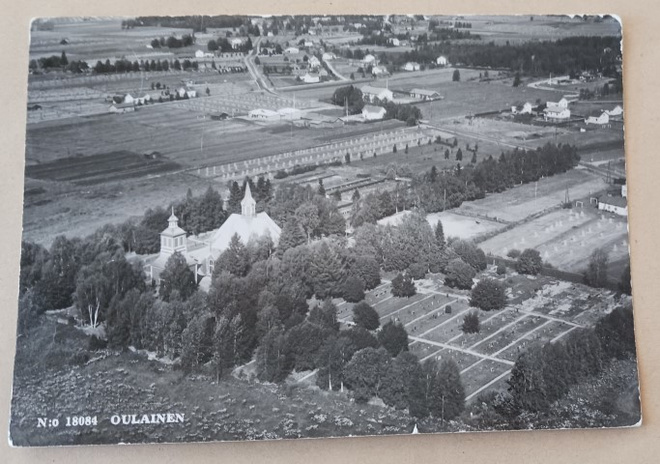 Oulainen N:o 18084, kirkko, ympäristöä, T:mi Karhumäki 1963