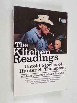 Michael Cleverly ym. : The Kitchen Readings - Untold Stor...