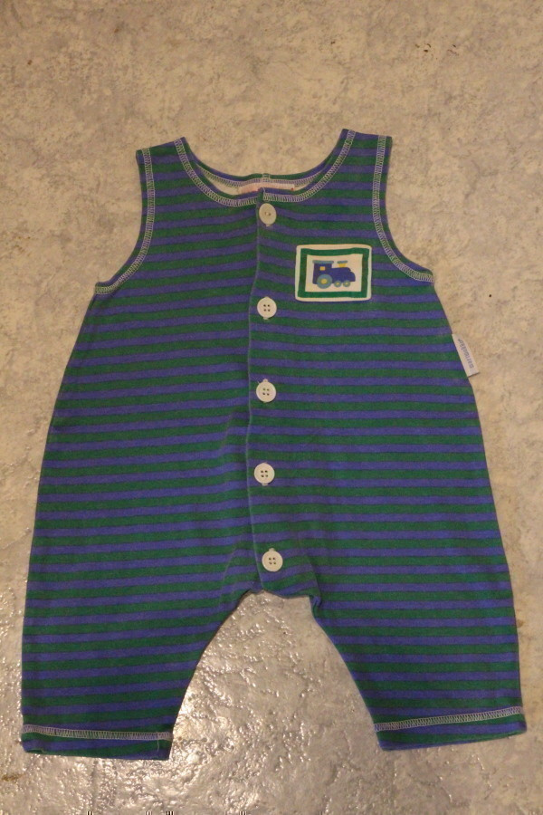 ISO 60-70cm vaatepaketti n.50kpl; RETROA, Marimekkoa ym.