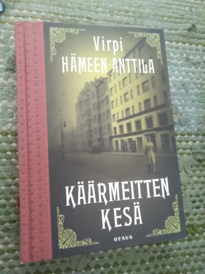 Virpi Hämeen-Anttila: Käärmeitten kesä