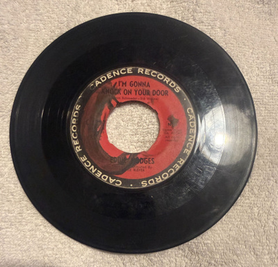 EDDIE HODGES - I'M GONNA KNOCK ON YOUR DOOR 7"