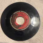 EDDIE HODGES - I'M GONNA KNOCK ON YOUR DOOR 7" - pikkukuva 1
