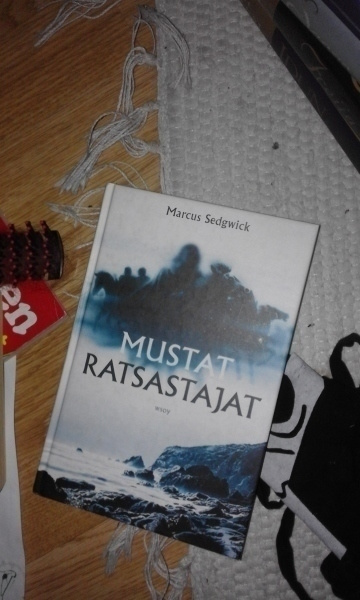 marcus sedgwick Mustat ratsastajat