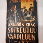 Stein Riverton: Asbjörn Krag sotkeutuu vakoiluun, 1942 - pikkukuva 1