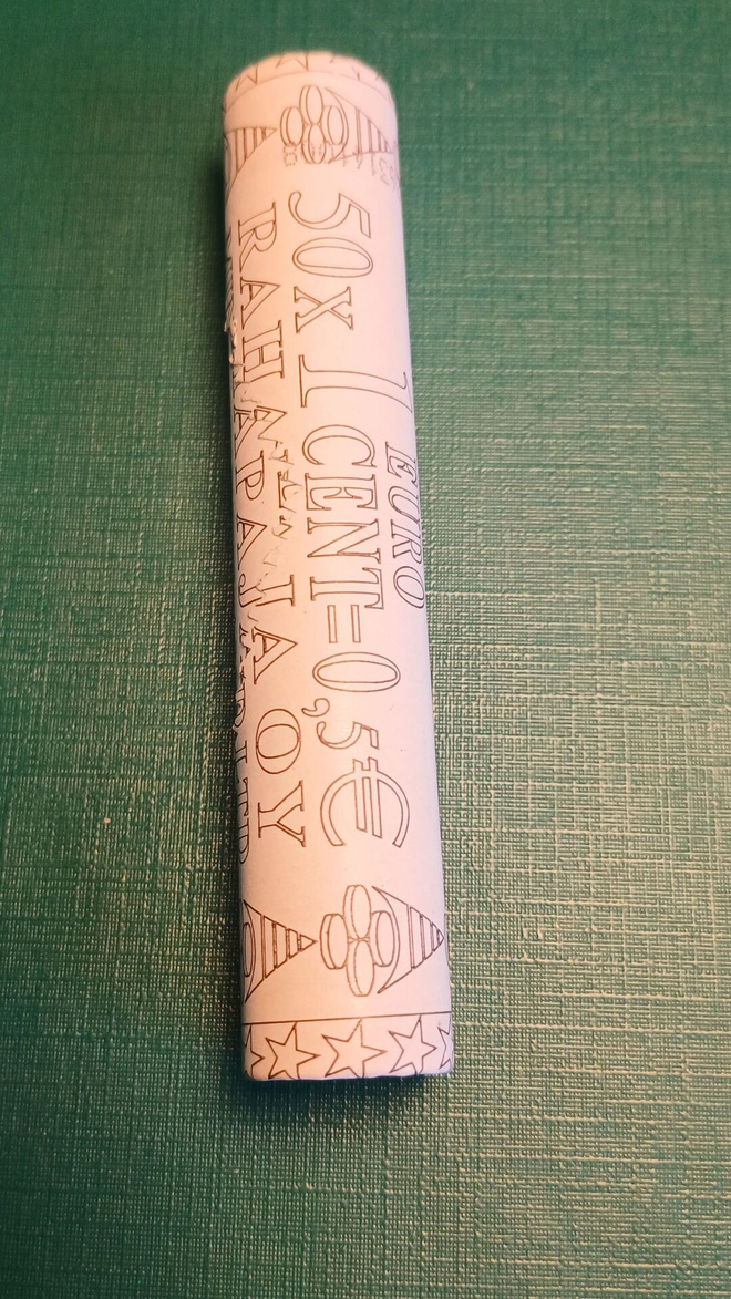 SUOMI 50  centin rulla  - v 2010 .   HUOMAA KUVA ..