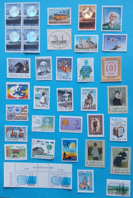 Suomalaisia postituoreita merkkejä eri vuosilta 35 kpl **