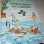 Wieslander - Nordqvist Mimmi Lehmä uimahallissa - pikkukuva 1