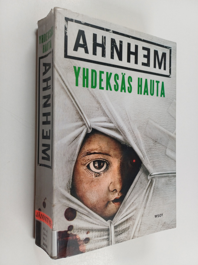 Stefan Ahnhem : Yhdeksäs hauta