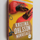 Kristina Ohlsson : Nukketalo - pikkukuva 1