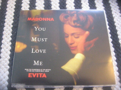 Madonna - You Must Love Me (cds)