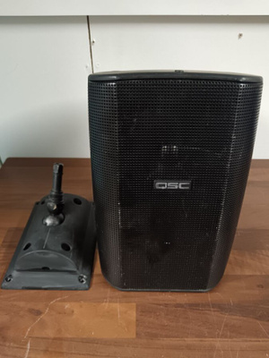 QSC AD-S52 kaiutin (1kpl)