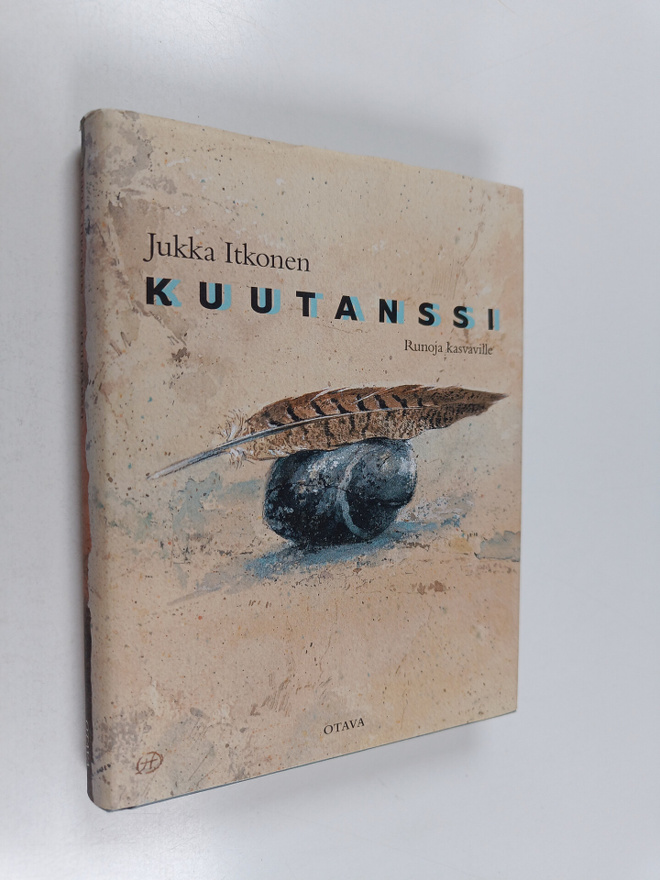 Jukka Itkonen : Kuutanssi : runoja kasvaville