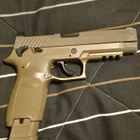 Sig Sauer M17 Co2 blowback ilmapistooli - pikkukuva 3