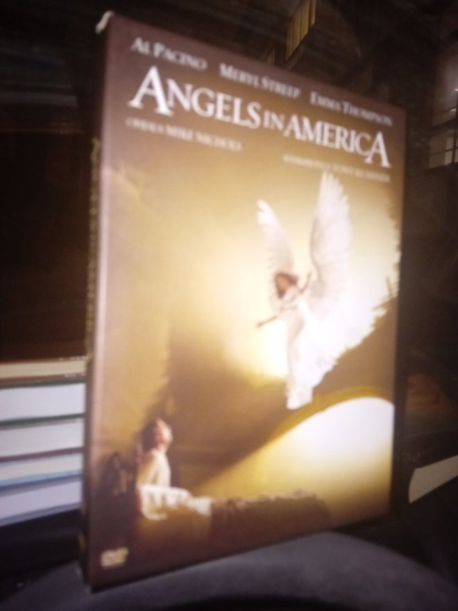 2dvd Angels in America ( SIS POSTIKULU  )