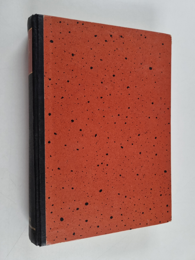 Arvo Tuominen : Kremlin kellot