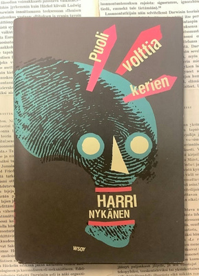 Harri Nykänen - Puoli volttia kerien ja muita rikosnovelleja