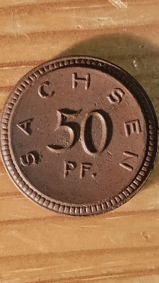 Saksa 2 kpl hätärahoja 10 ja 50 p