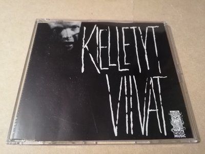 30 x CD-EP KIELLETYT Viivat yhteishintaan