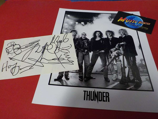THUNDER KOKO BÄNDIN NIMMARIT + B/W KUVA
