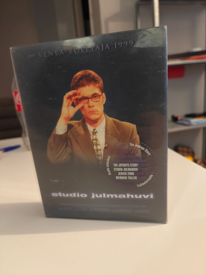 Studio Julmahuvi Tv-sarja Boksi