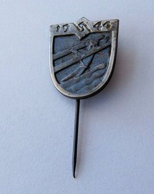 1944 Maataloustalkoiden rintamerkki