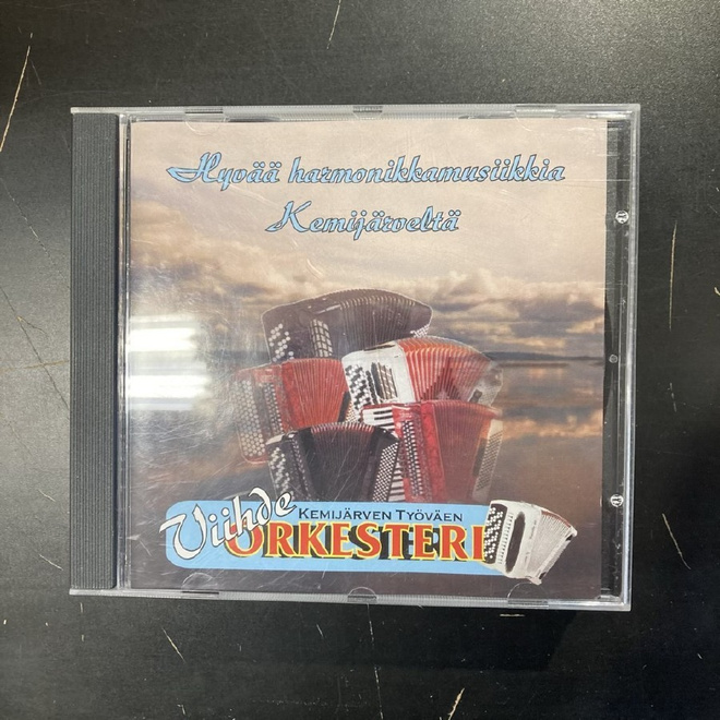 Kemijärven Työväen Viihdeorkesteri - Hyvää CD