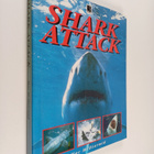 Mac McDiarmid : Shark Attack - pikkukuva 1
