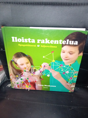 Meskanen : Iloista rakentelua ( SIS POSTIKULU )