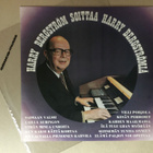  Harry Bergström – Soittaa Harry Bergströmiä LP - pikkukuva 1