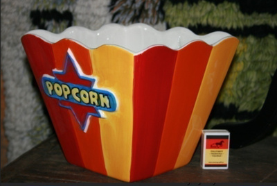 Uusi Popcorn kulho