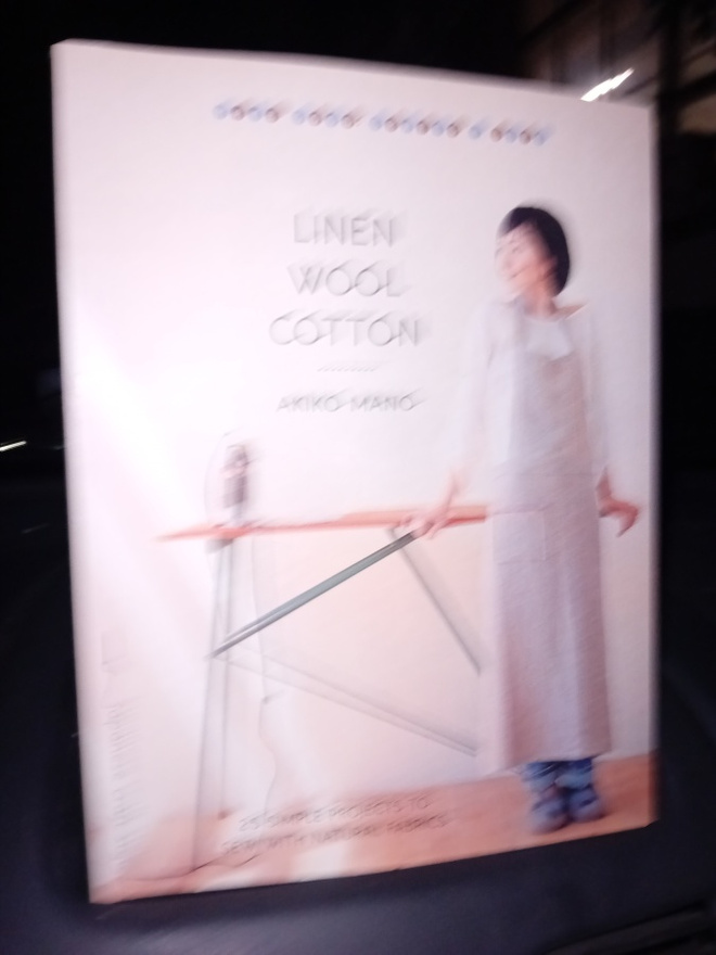 Akiko Mano : LINEN WOOL COTTON ( SIS POSTIKULU )