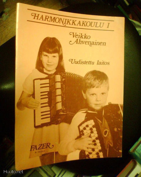Veikko Ahvenainen: HARMONIKKAKOULU 1 (14.p.1973) Sis.pk:t
