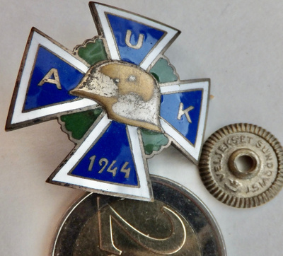 VANHA Ruuvimerkki Kurssikristi AUK 1944