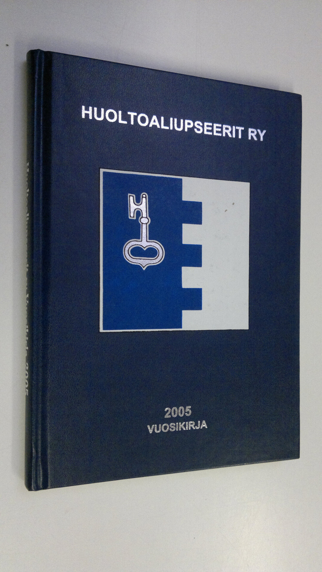 Huoltoaliupseerit ry vuosikirja 2005